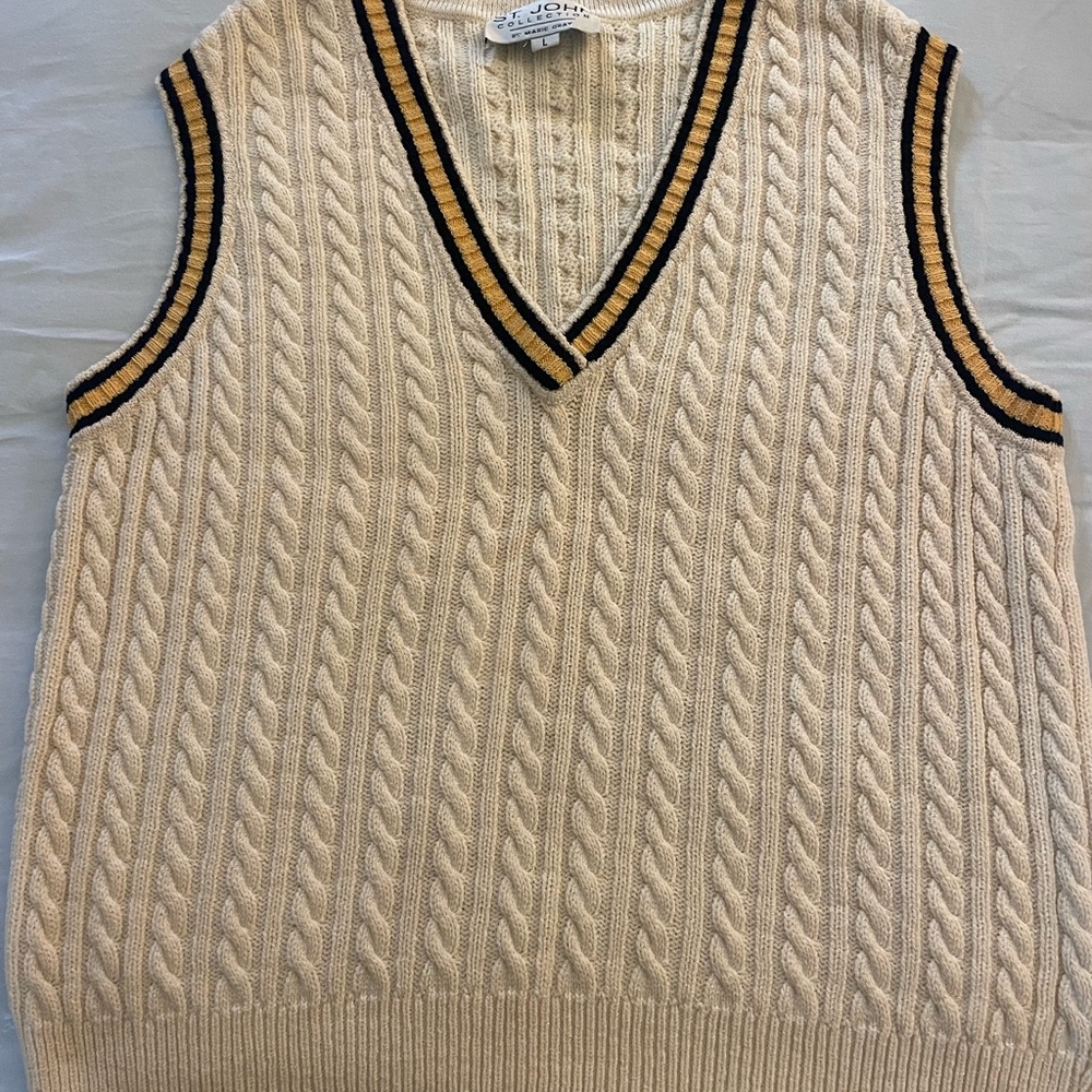 Sweater vest, tennis style